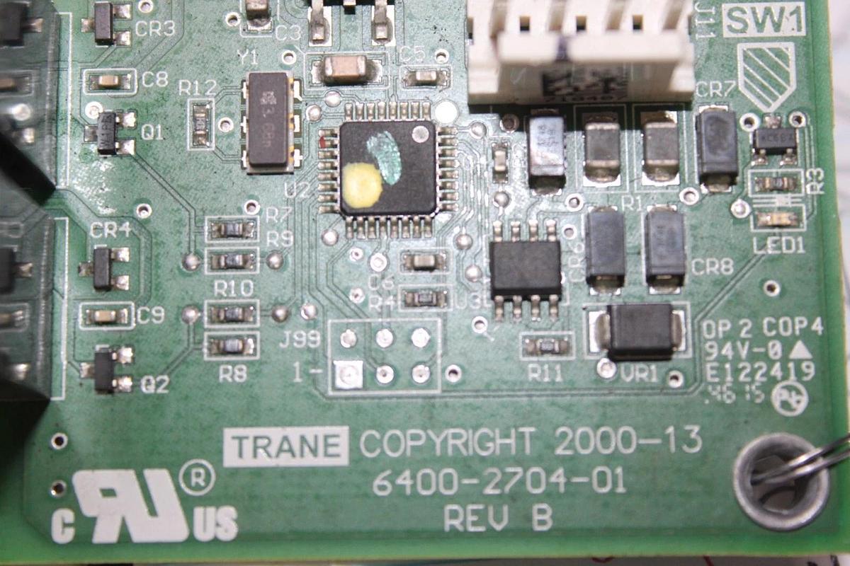 Used TRANE DUAL BINARY CIRCUIT BOARD 6400-2704-01 REV. B X13650733070 REV. J