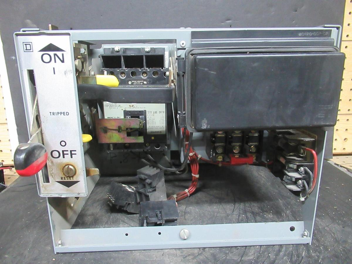 Used SQUARE D MCC MOTOR CONTROL STARTER 12" MODEL 5 W/ NEMA SIZE 1 8536SCO3 3 AMP