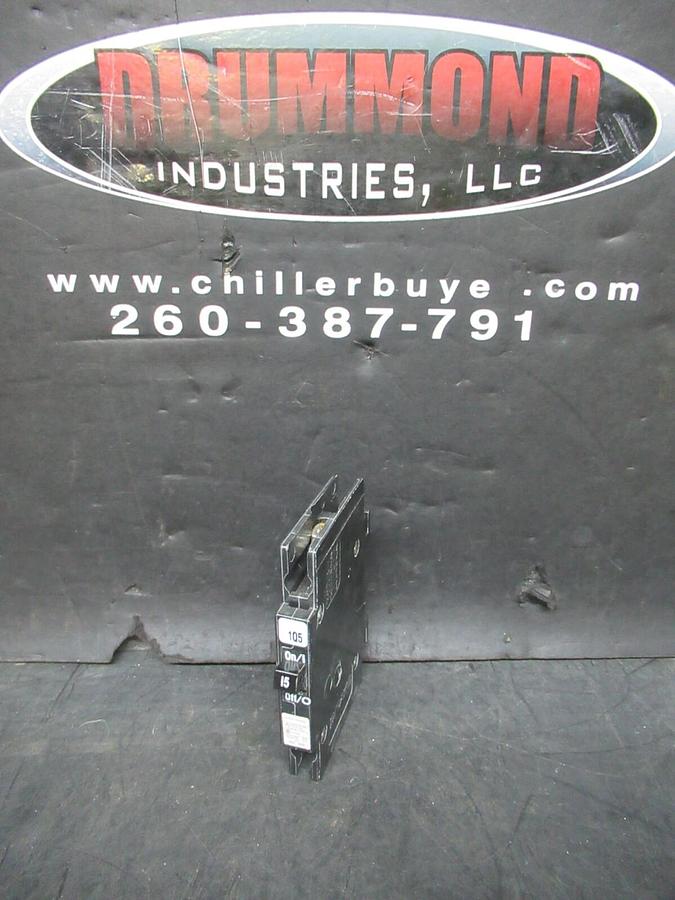 Used CUTLER-HAMMER CIRCUIT BREAKER QCR1015 15 AMP 240 VAC SINGLE POLE TYPE: HACR
