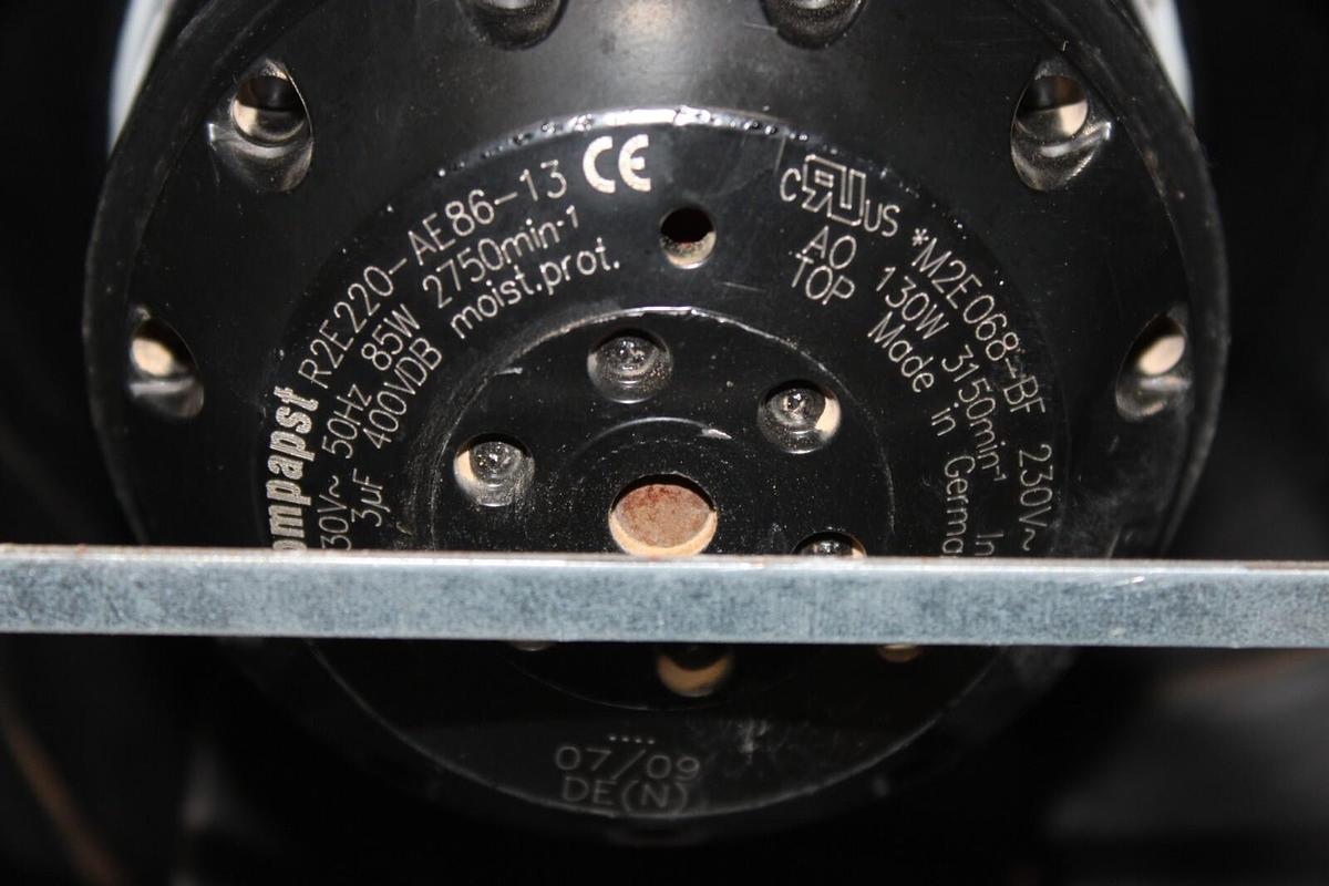 Used EBM ENCLOSED FAN R2E220-AE86-13 M2E086-BF 230 VAC 85 WATT 2750 RPM SINGLE-PHASE