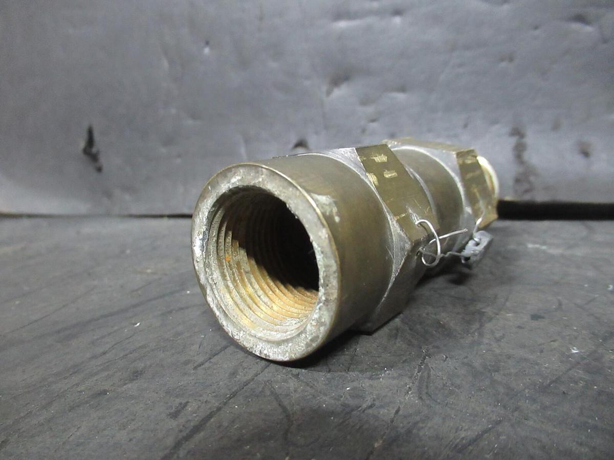 Used HENRY PRESSURE RELIEF VALVE 5242 3/4" 300 PSI 35.5 IBS OF AIR/MIN **WARRANTY**