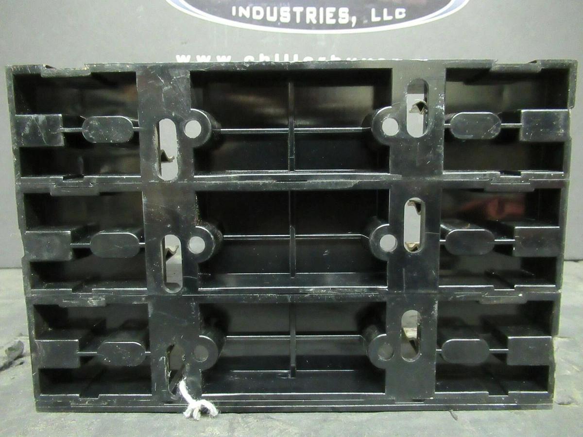 Used GOULD SHAWMUT FUSE HOLDER 60328R FOR 30 AMP 600 V FUSES