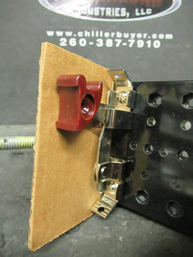 Used THE STATES CO MULTI-AMP CORP 1 POLE TEST SWITCH WITH ENCL 30A 600V C2-401-K-B GE