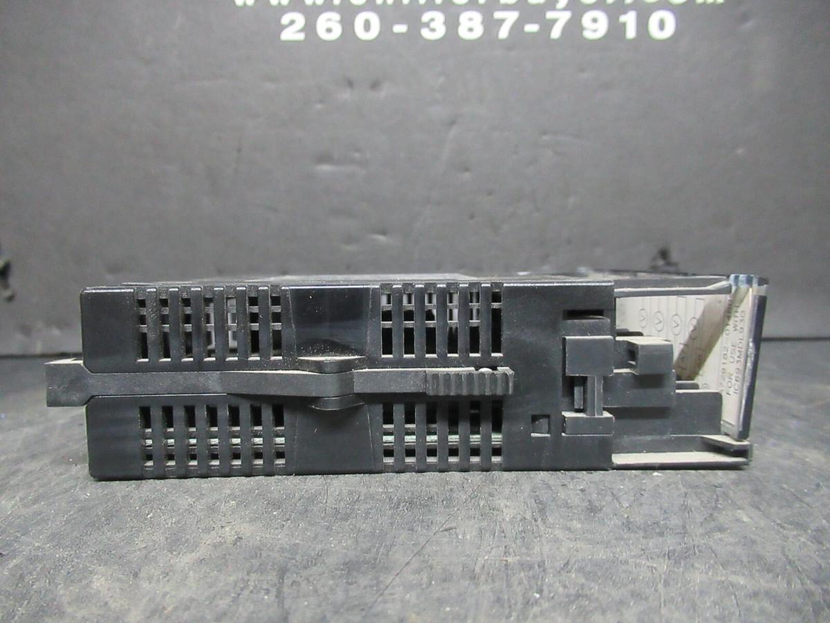 Used GE FANUC OUTPUT RELAY 4A 8PT MODULE IC693MDL930F **WARRANTY INCLUDED**
