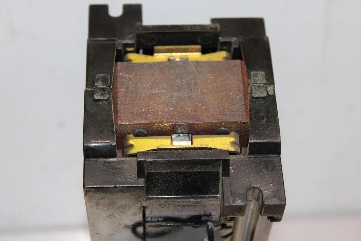 Used GENERAL ELECTRIC INDUSTRIAL RELAY CR120-BD083 COIL: 48 VDC **WARRANTY**