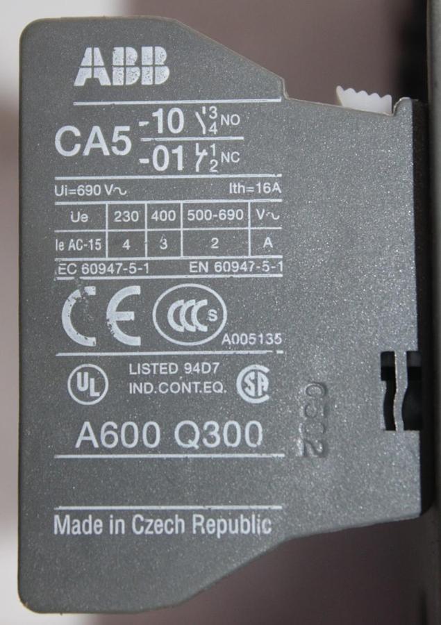 Used ABB CONTACTOR AE75-30 600 VAC 105 AMP 75 HP 3-POLE 3-PHASE COIL: 24 VDC