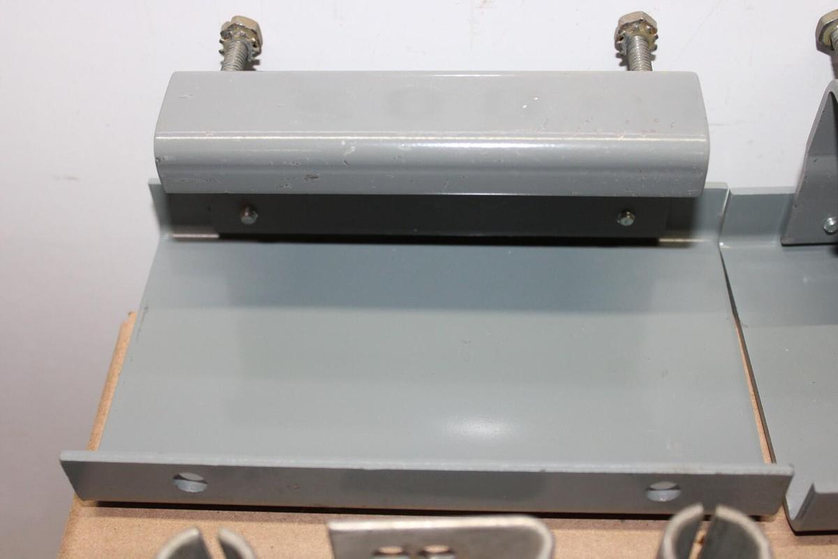 Used SQUARE D QMB DISCONNECT SWITCH MOUNTING HARDWARE KIT QMB363 QMB364 **WARRANTY**