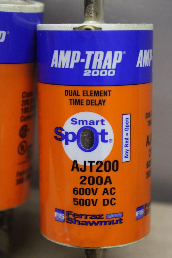 Used LOT OF 3 GOULD SHAWMUT AMPTRAP 2000 FUSES AJT250 250 AMP 600 VOLT