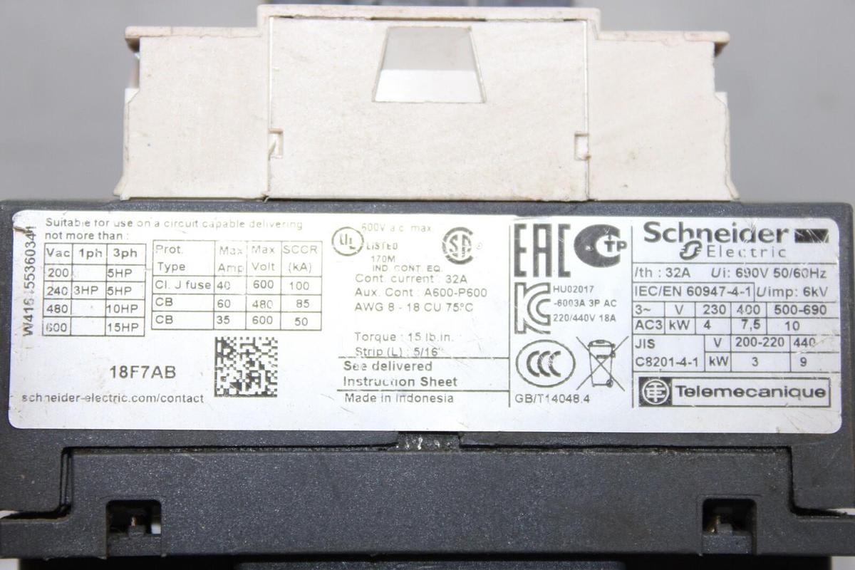 Used SCHNEIDER CONTACTOR LC1D18 32 AMP 600 VAC 3-POLE 3-PHASE 10 KW COIL: 110V