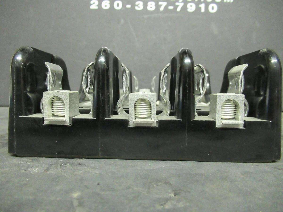 Used LITTELFUSE FUSE HOLDER LH60060-3C FOR 60 AMP 600 V FUSES