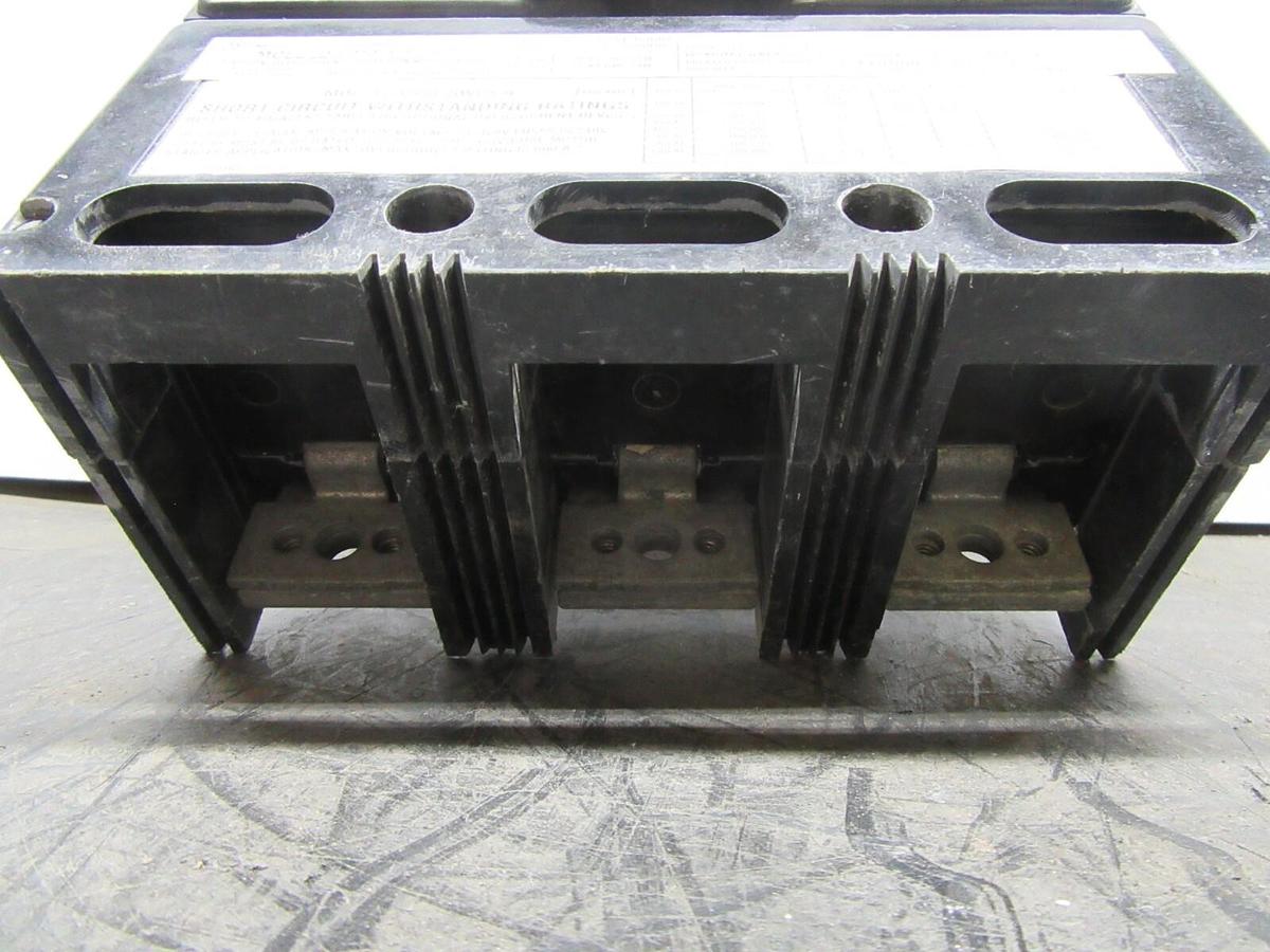 Used WESTINGHOUSE 3-POLE MOLDED CASE SWITCH LC3600WK 600 AMP TRIP 600 VAC