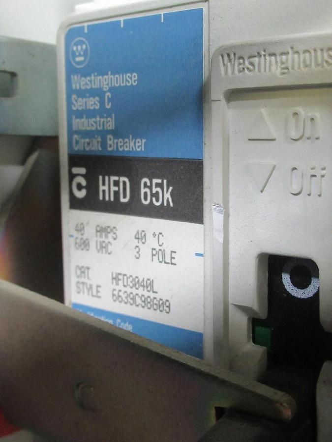 Used CUTLER HAMMER MOTOR CONTROL BUCKET FEEDER MODEL: 2100 12" W/ HFD3040L BREAKER