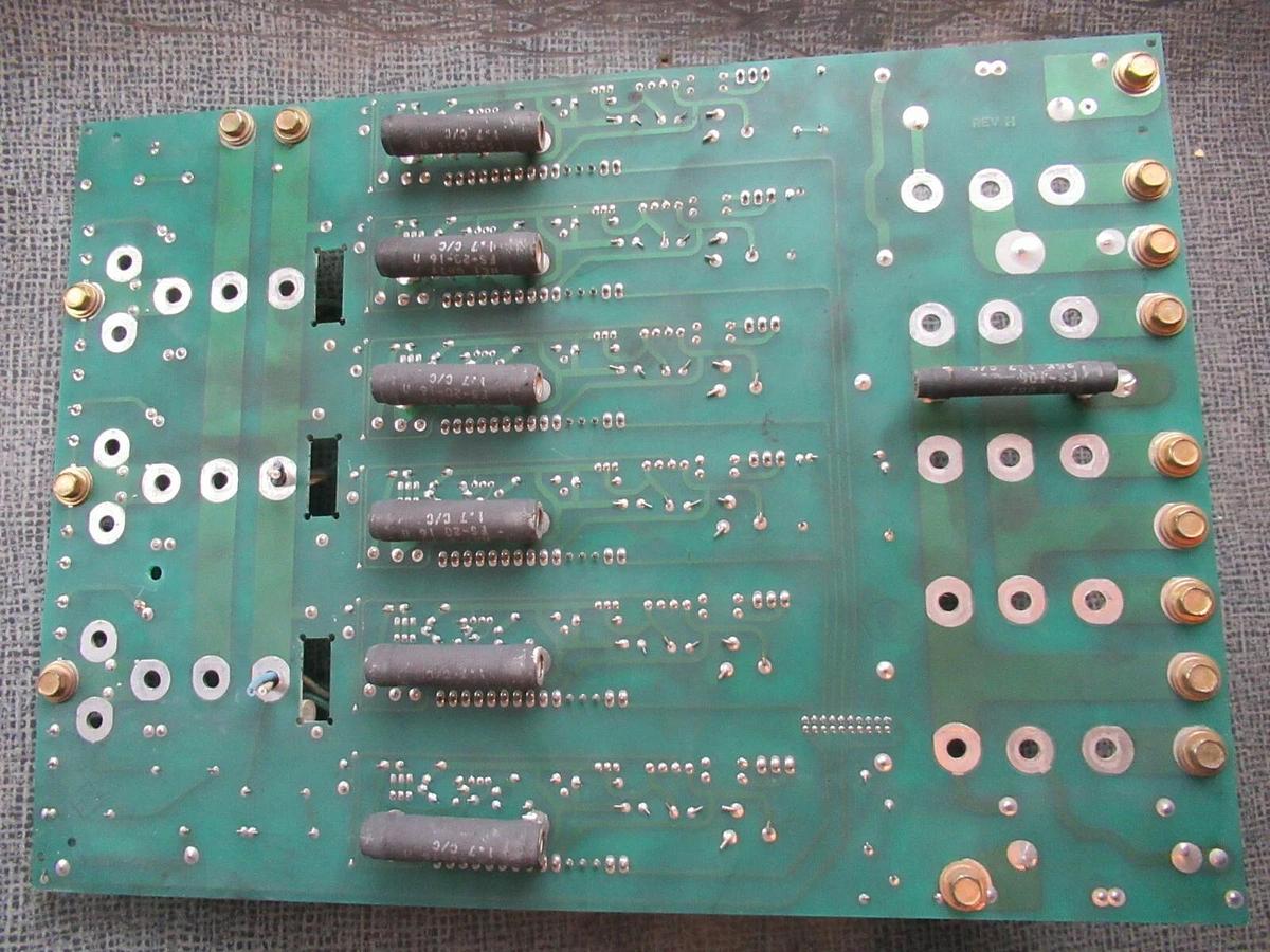 Used SQUARE D POWER INTERFACE CIRCUIT BOARD D52011-005-51  **WARRANTY INCLUDED**