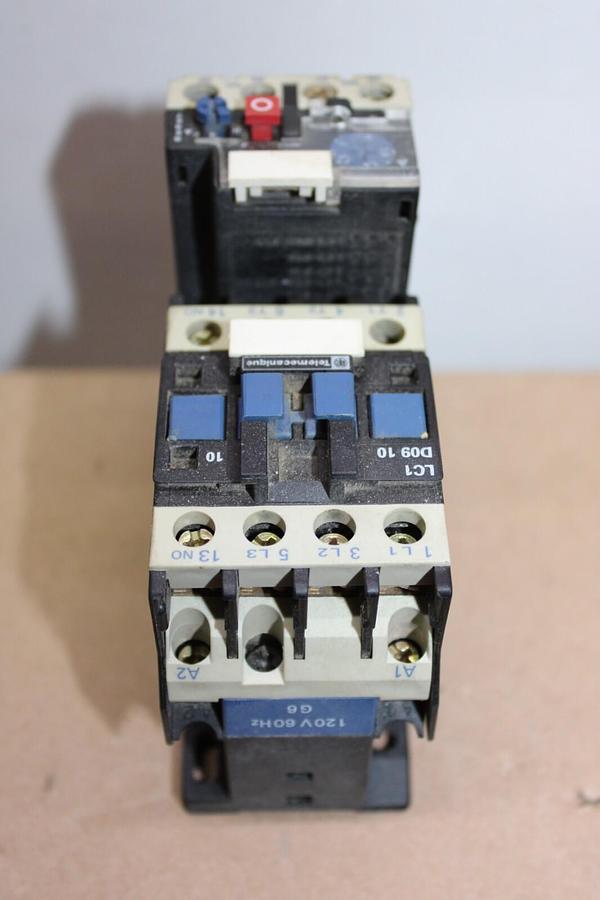 Used TELEMECANIQUE STARTER LC1D0910 20 AMP 600 VAC 7.5 HP W/ LR2-D1306