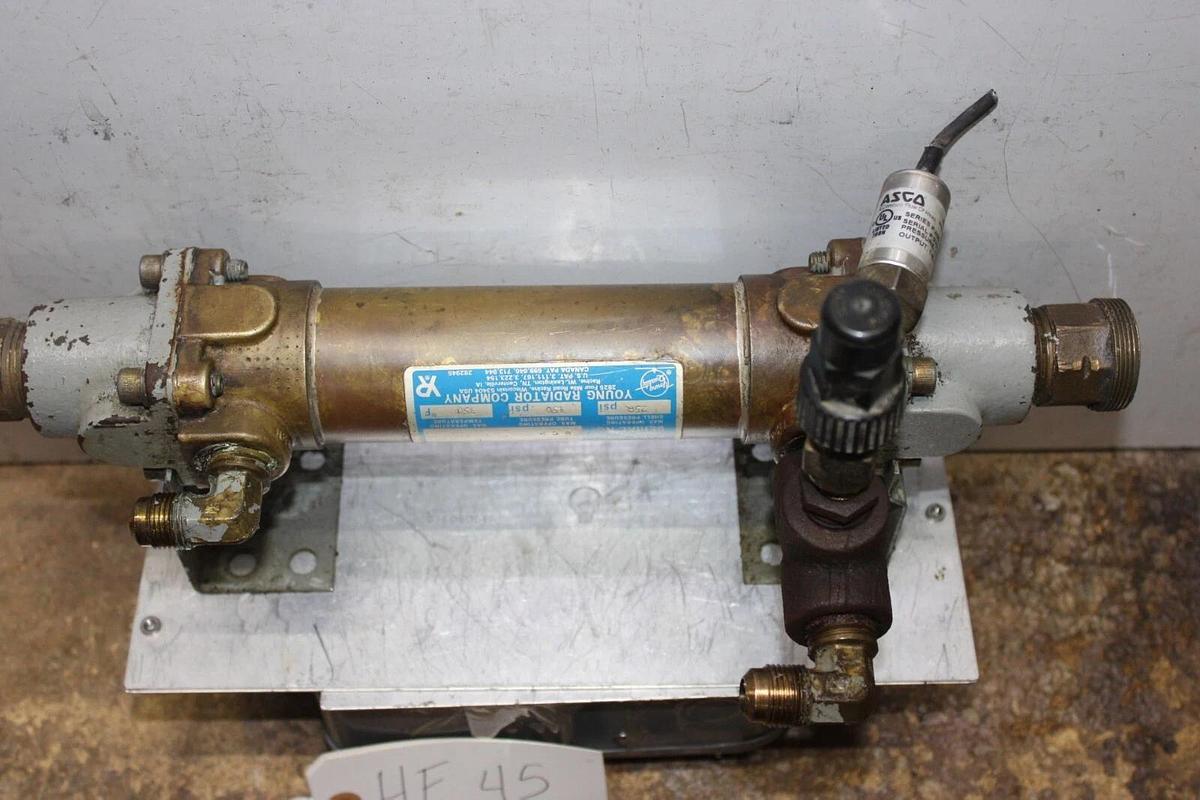 Used YOUNG HEAT EXCHANGER HF-201-HYIP 307008 250 PSI SHELL 150 PSI TUBE 350°F
