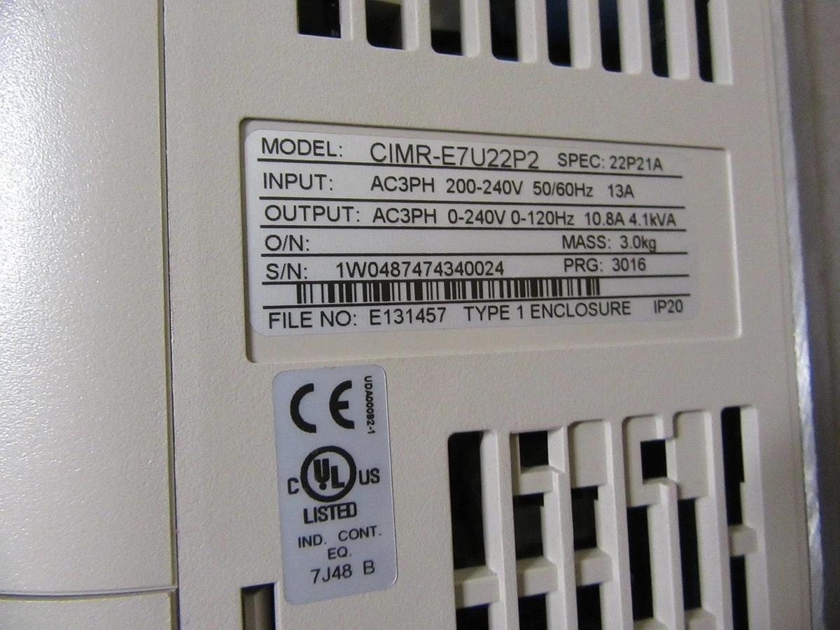 NEW SURPLUS YASKAWA VARIABLE SPEED DRIVE VARSPEED E7 W/ BYPASS 13A 240V CIMR-E7