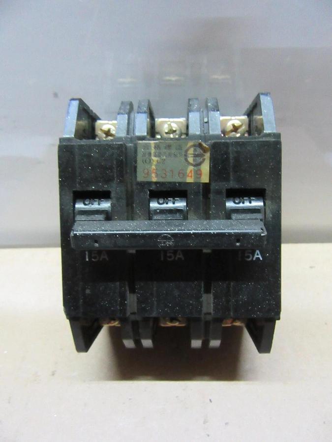Used IM CED MOLDED CASE CIRCUIT BREAKER BH-50AF 220 VOLT 15 AMP 3-POLE 50/60 HZ