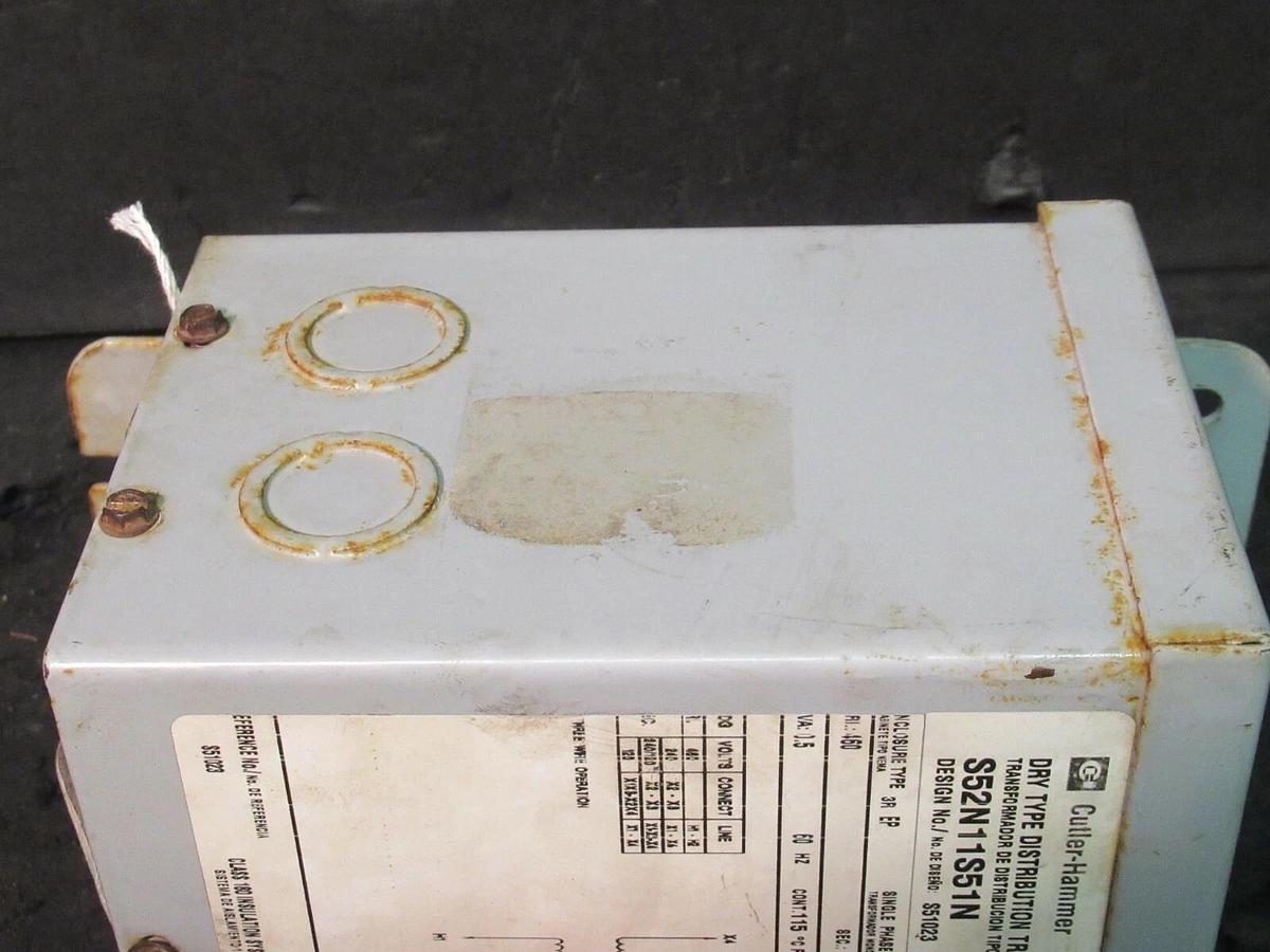 Used 0.5 KVA (1/2) CUTLER HAMMER NEMA 3R TRANSFORMER S52N11S51N 460 VAC 120 / 240 V