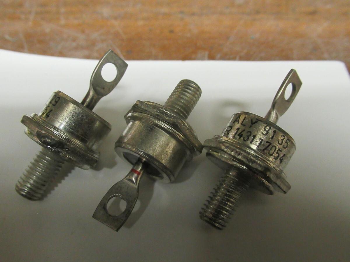 Used (3) VISHAY INTERNATIONAL 143117054 GENERAL PURPOSE RECTIFIER DIODE STUDS