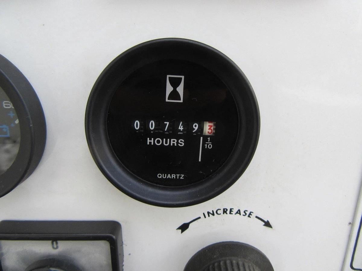 Used 50 KW DIESEL GENERATOR GENERAC 120/240 V 4.0 HINO ONLY 749 HOURS VIDEO SHIPPING