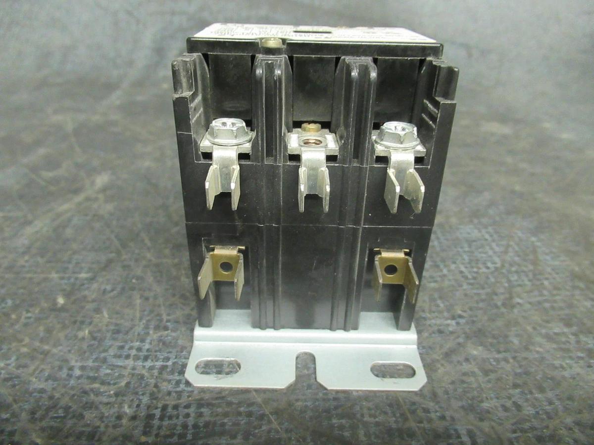 Used PRODUCTS UNLIMITED CONTACTOR 3100-30T928WA 30A 600V 20HP HN53CC115 COIL: 120V