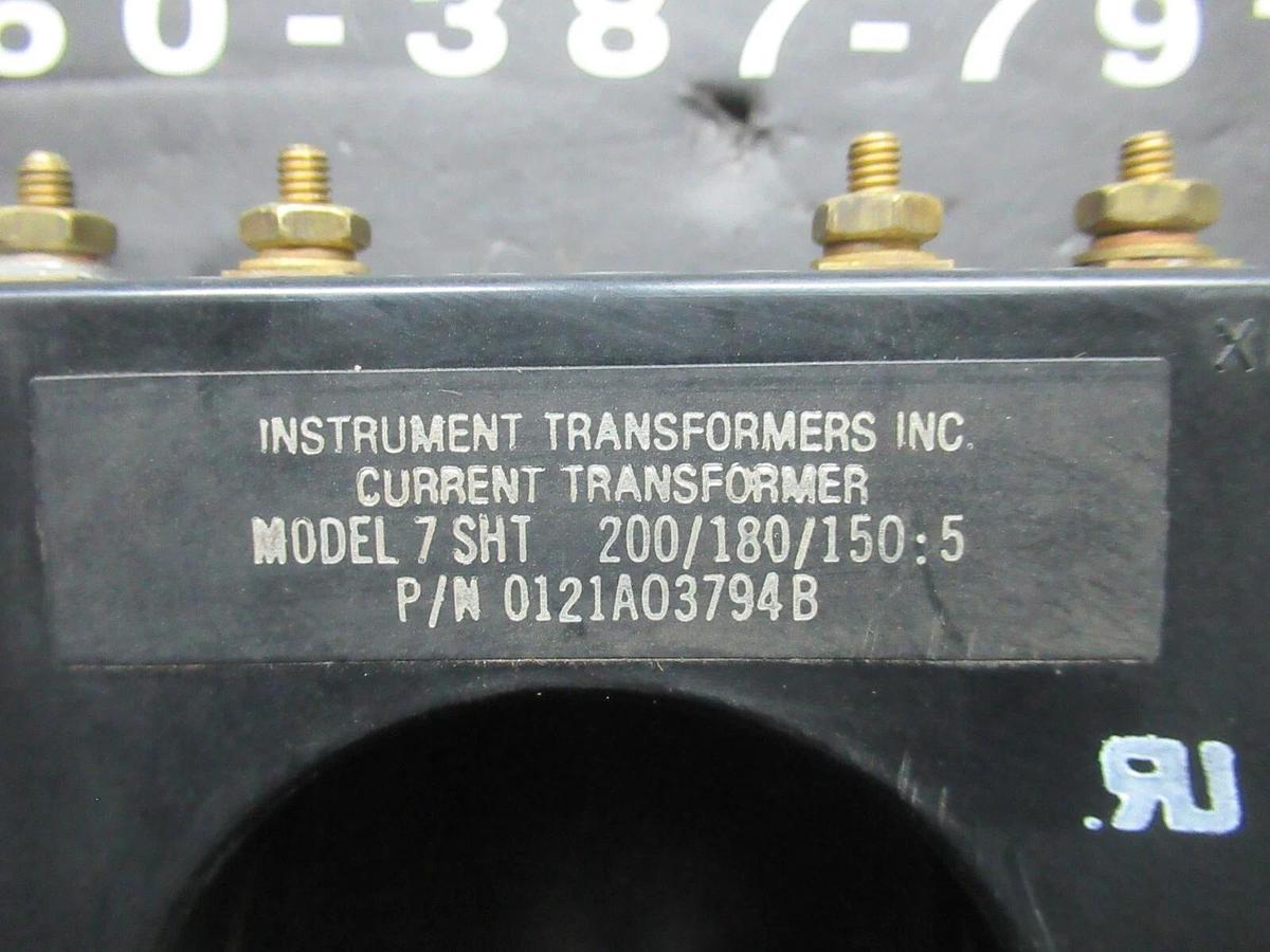 Used TRANE CURRENT TRANSFORMER 0121A03794B X13580048-01 200/180/150: 5 MODEL 7-SHT