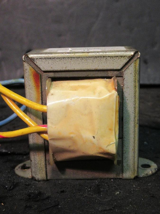 Used PRECISION INC. 019-0695-00 CONTROL TRANSFORMER 046738114 24 VAC PRIMARY TO 18 V