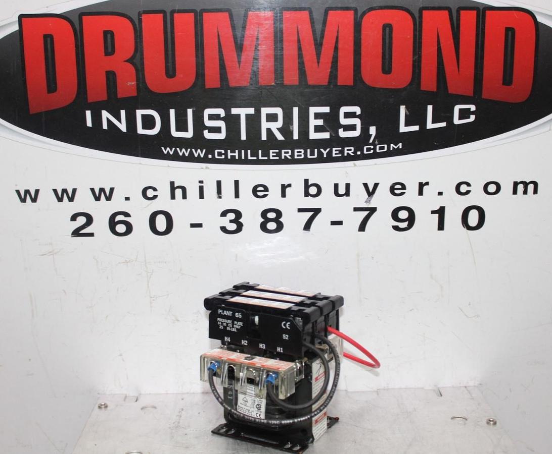 Used SQUARE D TRANSFORMER 9070TF50D2 0.05 KVA HIGH: 240/480 VOLT LOW: 24 VOLT