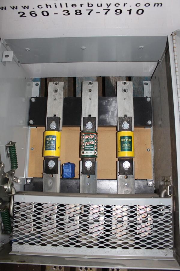 Used SIEMENS VACU-BREAK PANELBOARD DISCONNECT SWITCH VF357BL 800 AMP 600 VAC 3-PHASE