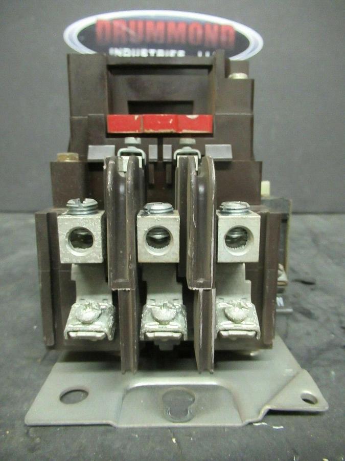 Used CUTLER HAMMER CONTACTOR C10CDN3 SER. B1 45 AMP 600 VAC 25 HP NEMA SIZE: 2