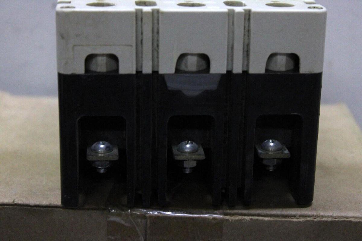 Used CUTLER HAMMER CIRCUIT BREAKER HFD3020 20 AMP 600 VAC 3-POLE *WARRANTY*