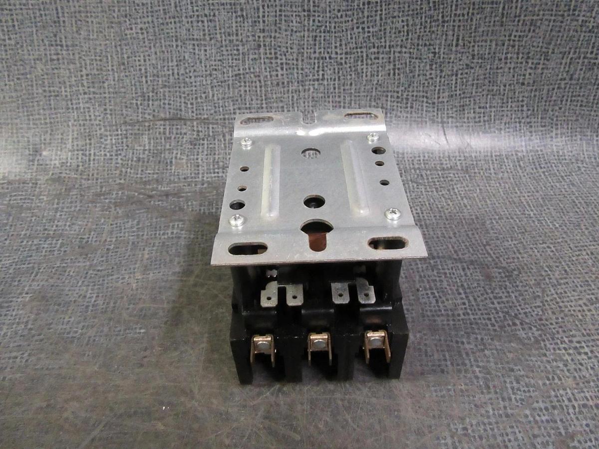 Used PRODUCTS UNLIMITED CONTACTOR 3100-30T1728TW HN53HF122 600V 60A 75A/RES 10HP