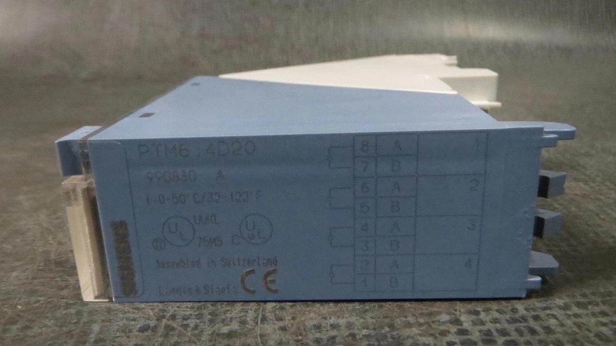 Used SIEMENS APOGEE POINT TERMINATION MODULE WITH BASE  MODEL: PTM6.4D20 **WARRANTY**