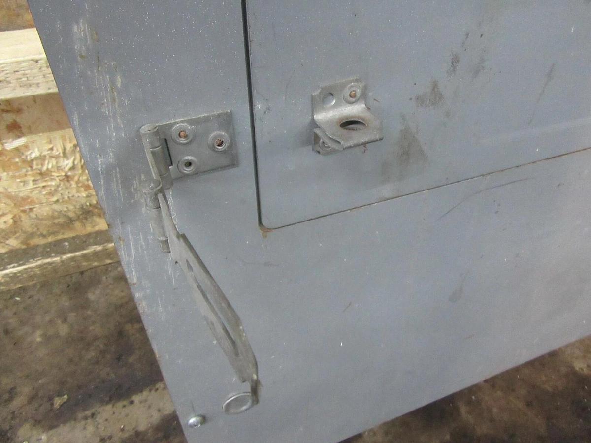 Used 225 AMP SQUARE D I-LINE PANELBOARD PANEL MAIN LUG MLO 3 PH 4 W 600 / 480 VAC E1