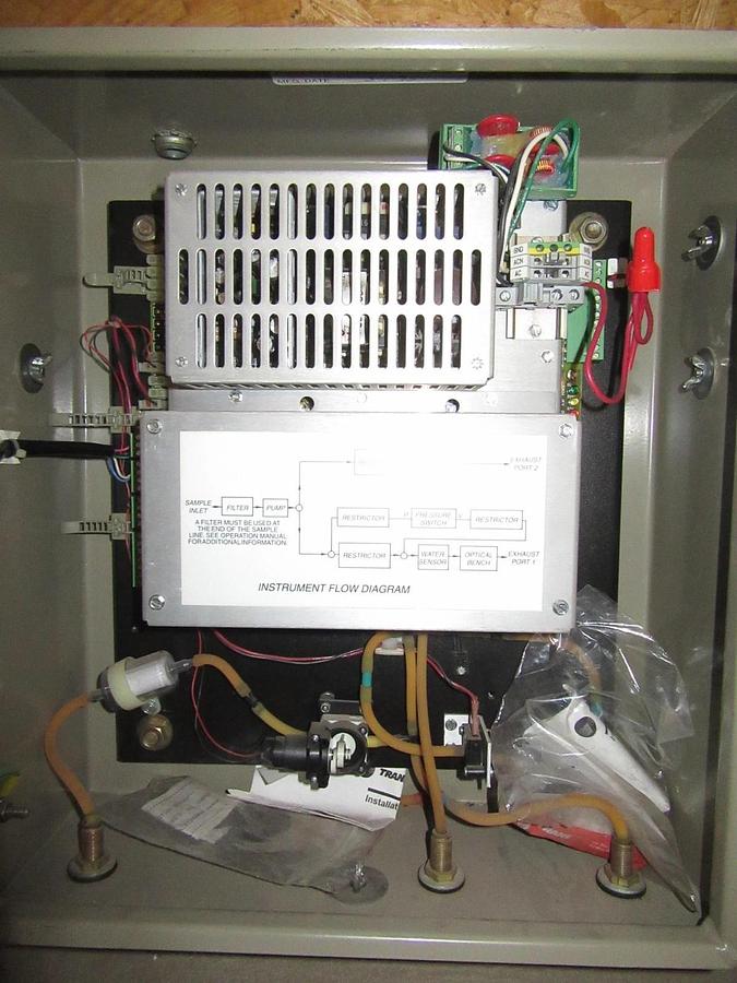 Used TRANE CHILLER REFRIGERANT MONITOR RMWD2100CA0 240VAC 1PHASE FOR 80W 15A