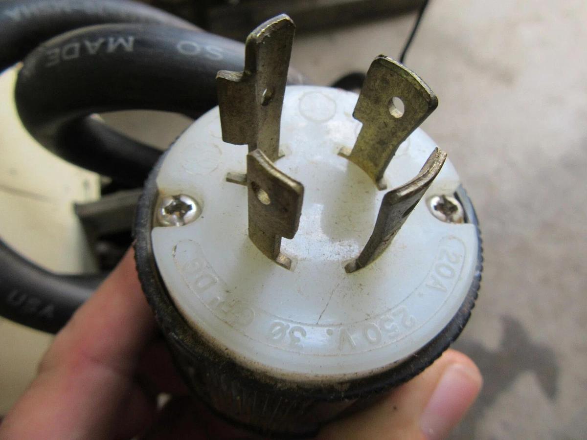 Used 1/4 TON COFFING CHAIN HOIST 230/460 VAC 3 PH W/ MANUAL TROLLEY EC05163 10' / 7'