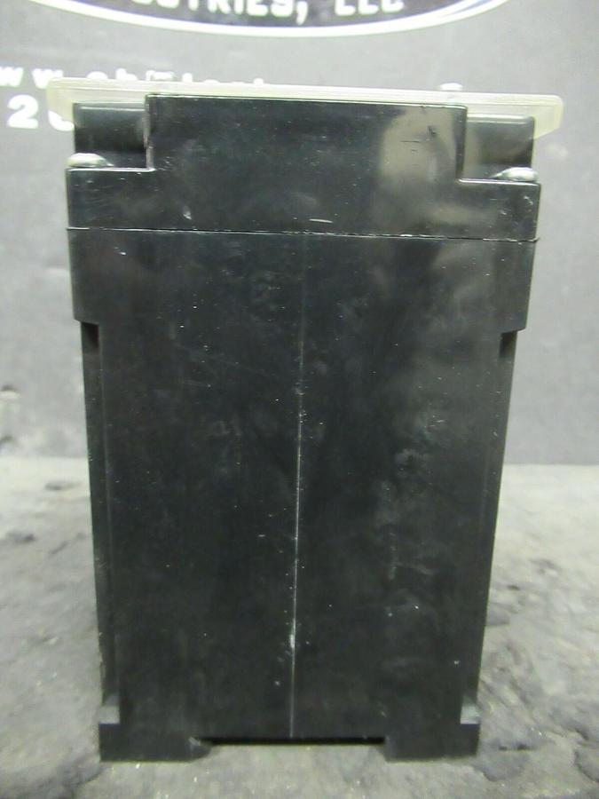 Used CROMPTON PALADIN ADVANTAGE INSTRUMENTS 256-XDMU TRIP TANSDUCER RELAY 120 VAC 5 A