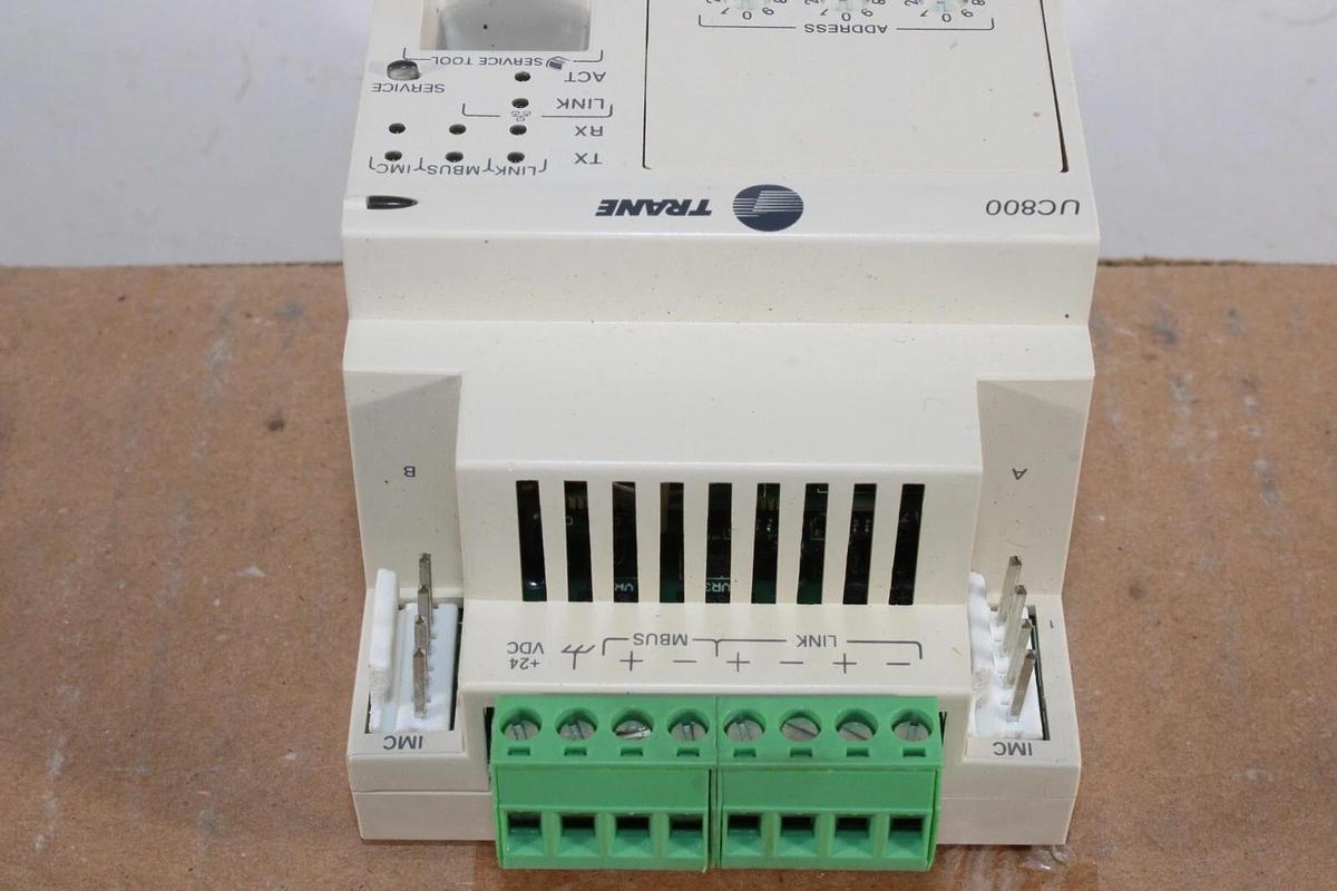 Used TRANE CVHF CHILLER CONTROL MODULE UC800 X13651144-01 REV. G 24 VDC 210 MA