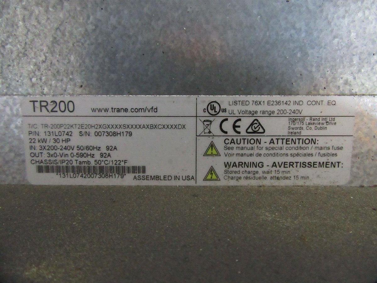 Used TR200 30 HP / 22 KW TRANE VFD DRIVE 92 AMP 200 - 240 VAC 3 PH 131L0742 0-590 HZ