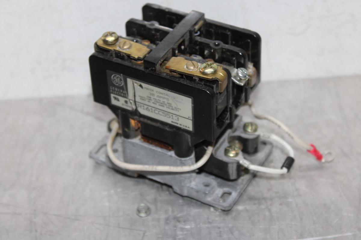 Used EATON REVERSING CONTACTOR DIL-M1600 XTCEC16R 1600 AMP 1300 HP COIL: 240V