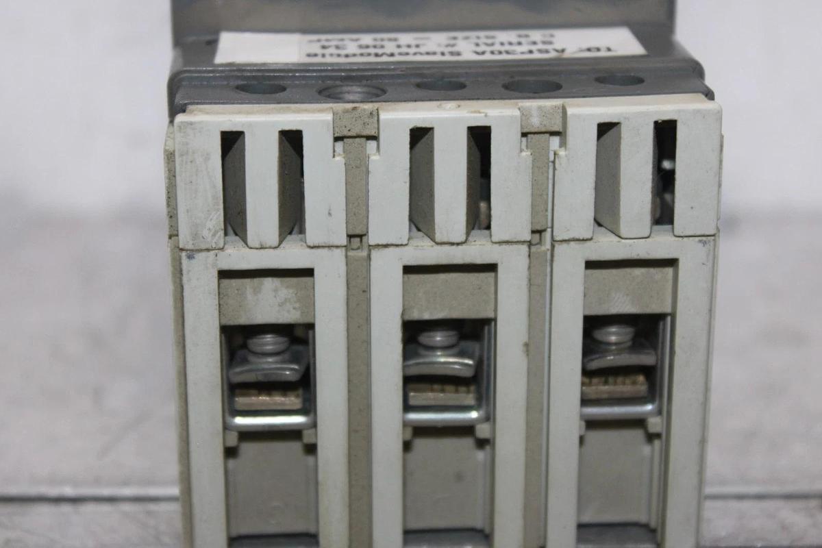 Used ABB CIRCUIT BREAKER T1N TMAX 80 AMP 600 VAC 3-POLE **WARRANTY INCLUDED**