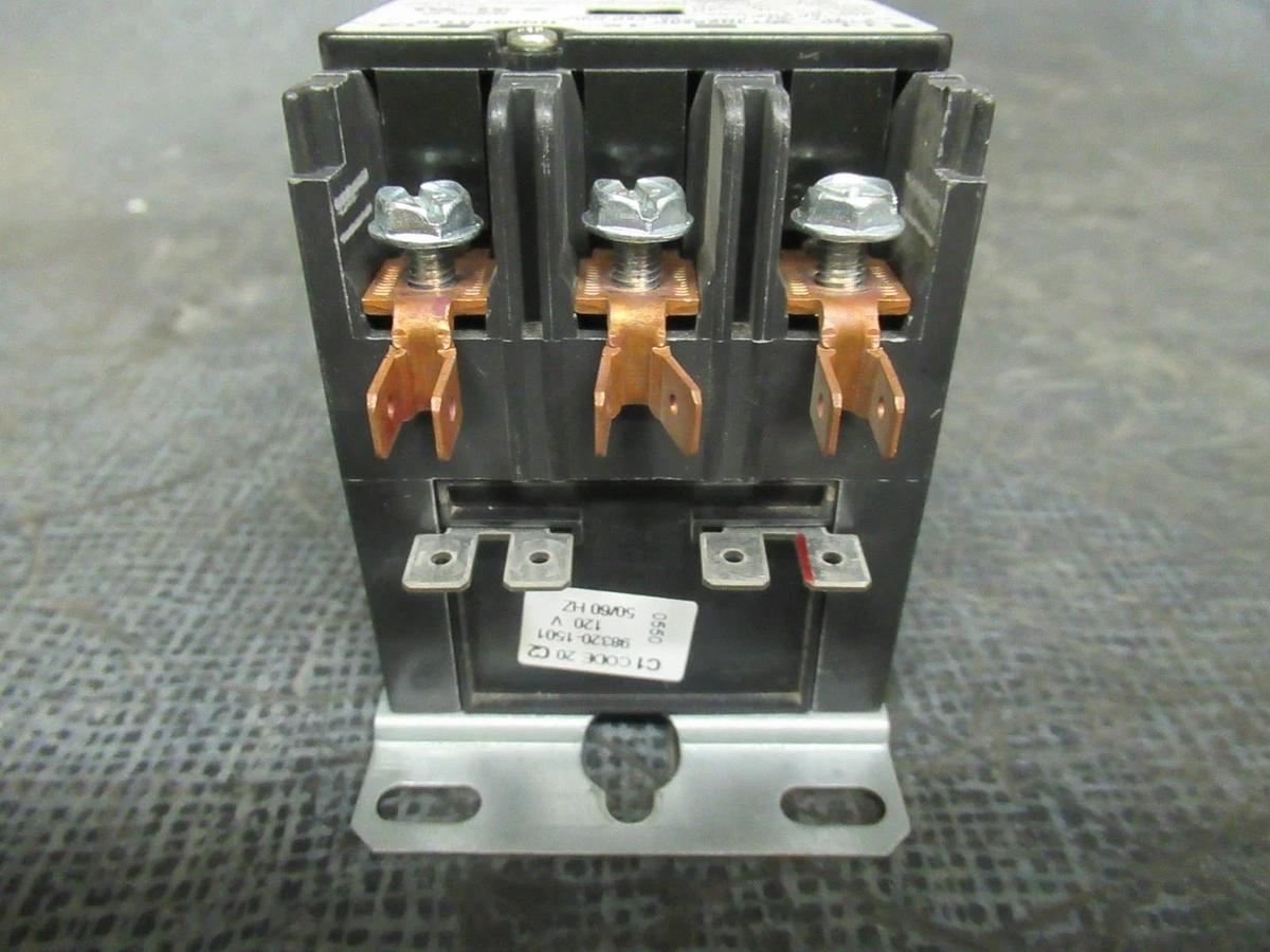 Used PRODUCTS UNLIMITED CONTACTOR 50A/RES 600V 25HP 120V COIL 50/60HZ 3100-30T2028MC