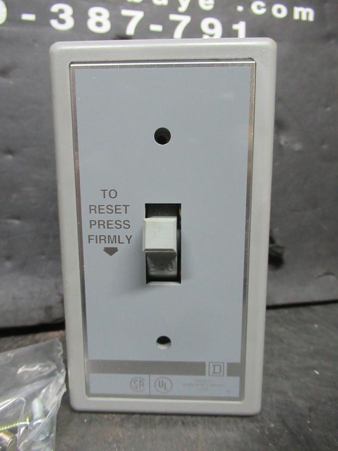 NEW SURPLUS SQUARE D FHP MANUAL MOTOR STARTER 2510FG1 ENCLOSURE TYPE 1