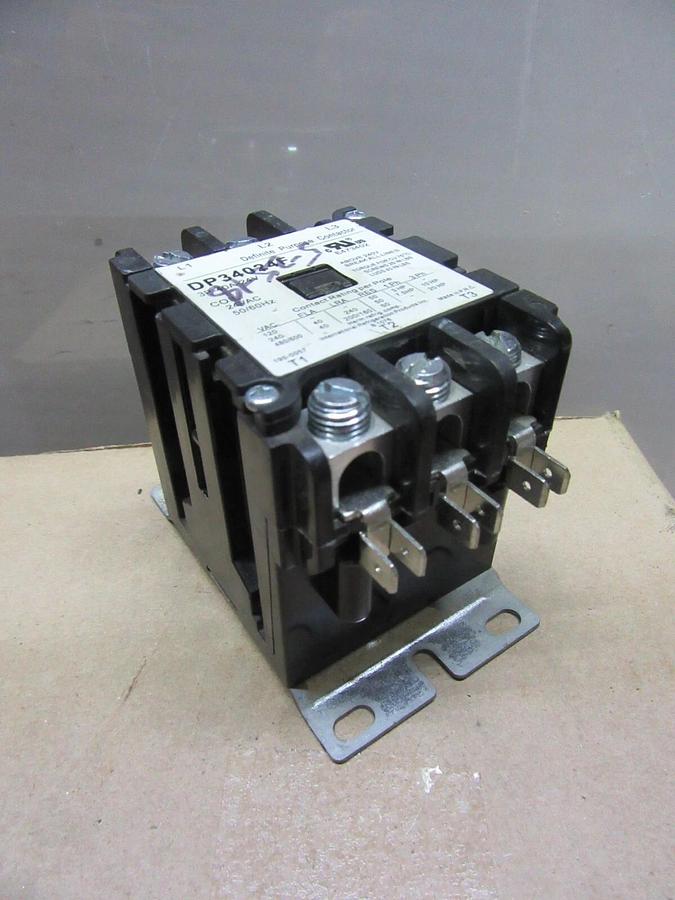 Used IRP CONTACTOR DP34024F 40 AMP 600 VAC 20 HP 3-POLE 3-PHASE COIL: 24 VOLT
