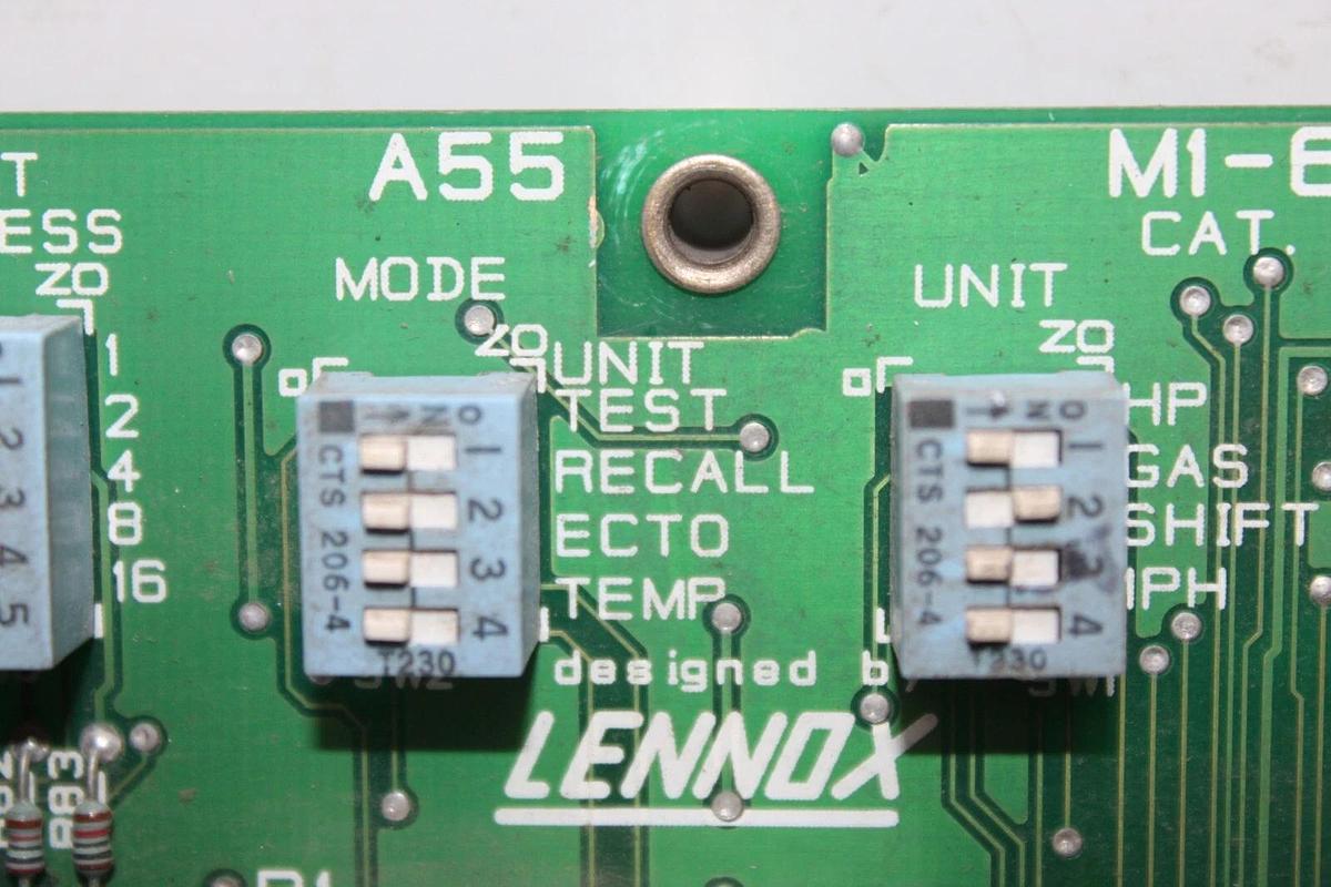 Used LENNOX HVAC CONTROL BOARD 34M52 M1-6 REV. C W/ 91J89 EM-1 REV C ECONOMIZER BOARD