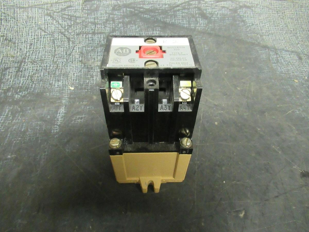 Used ALLEN BRADLEY TYPE P AC RELAY 700-P200A1 600 VAC 10 AMP **WARRANTY INCLUDED**
