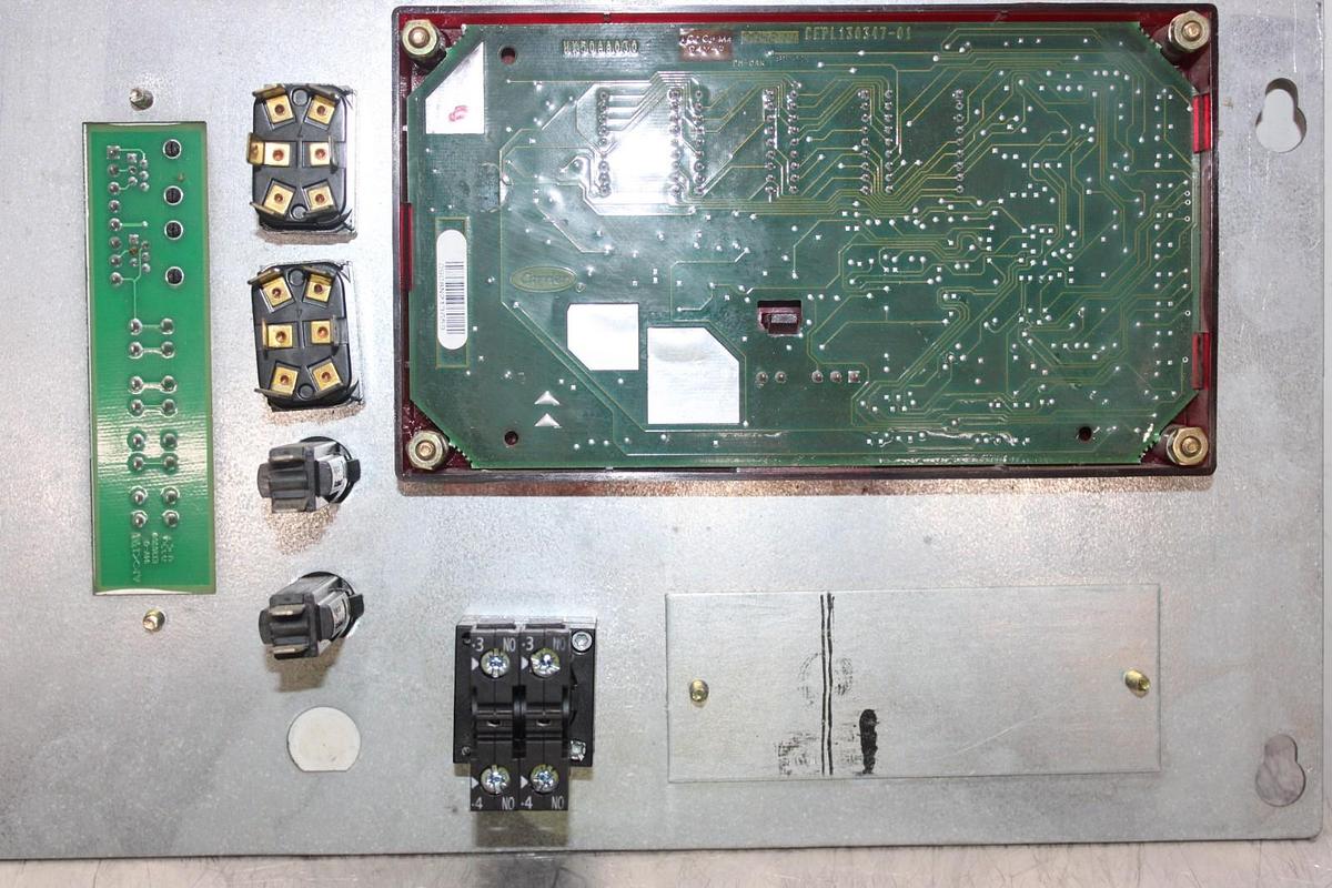 Used CARRIER CONTROL AND ALARM DISPLAY 30RBA16064153--3 CEPL130347-01 *WARRANTY*
