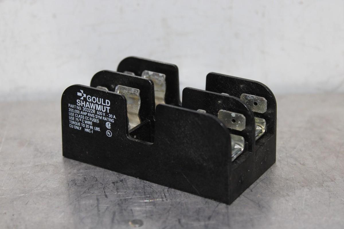 Used GOULD SHAWMUT FUSE LUG 30322R 600 VAC 30 AMP 2-POLE CLASS CC FUSE COPPER ONLY