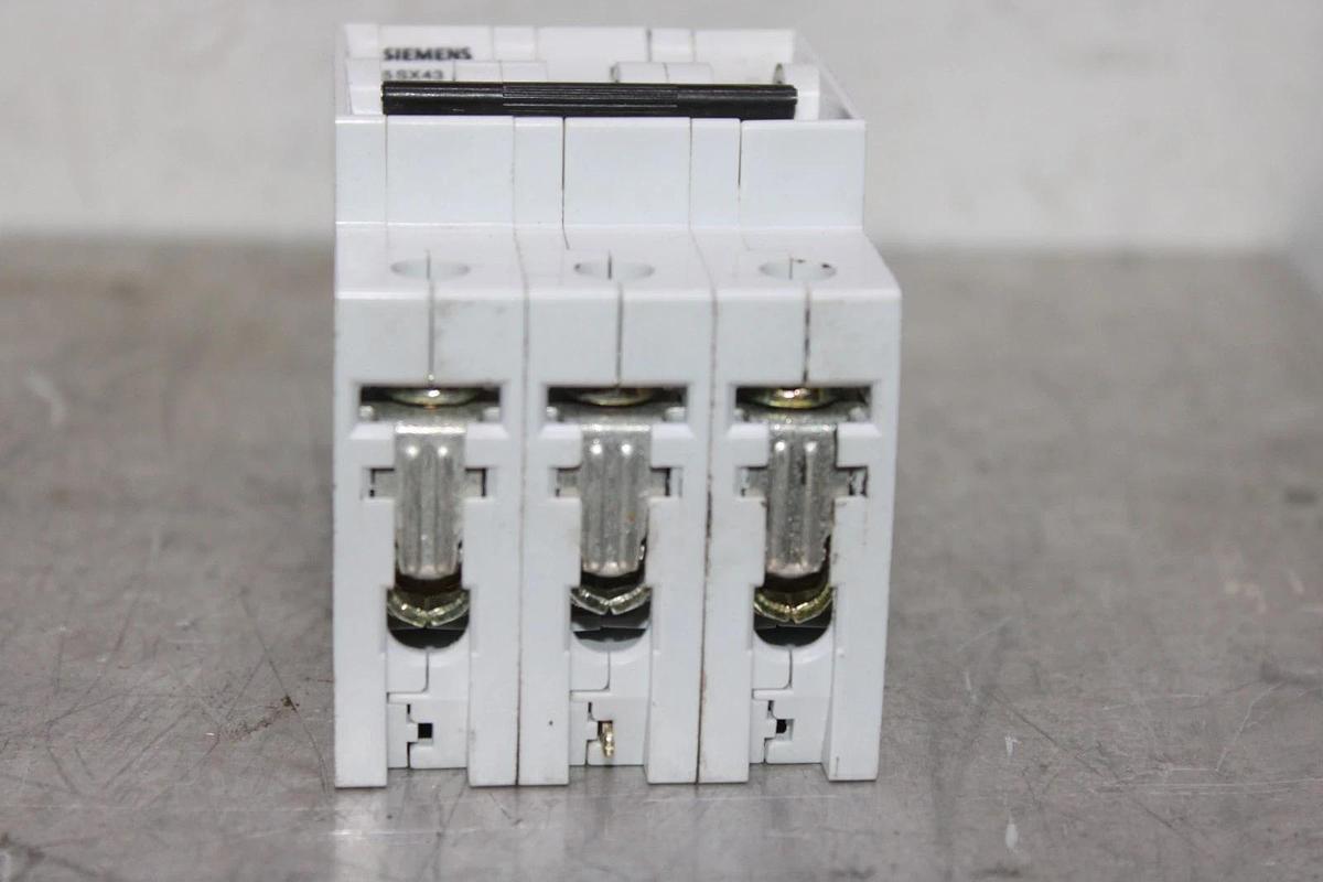 Used SIEMENS CIRCUIT BREAKER 5SX43 240/415 VAC 3-POLE 5SX4 C16 **WARRANTY**