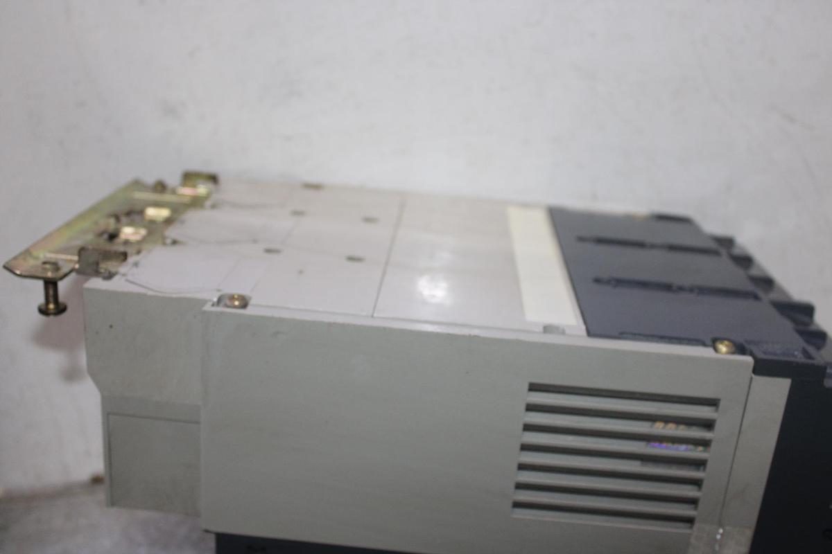 Used SQUARE D I-LINE CIRCUIT BREAKER MA36400 400 AMP 600 VAC 3-POLE